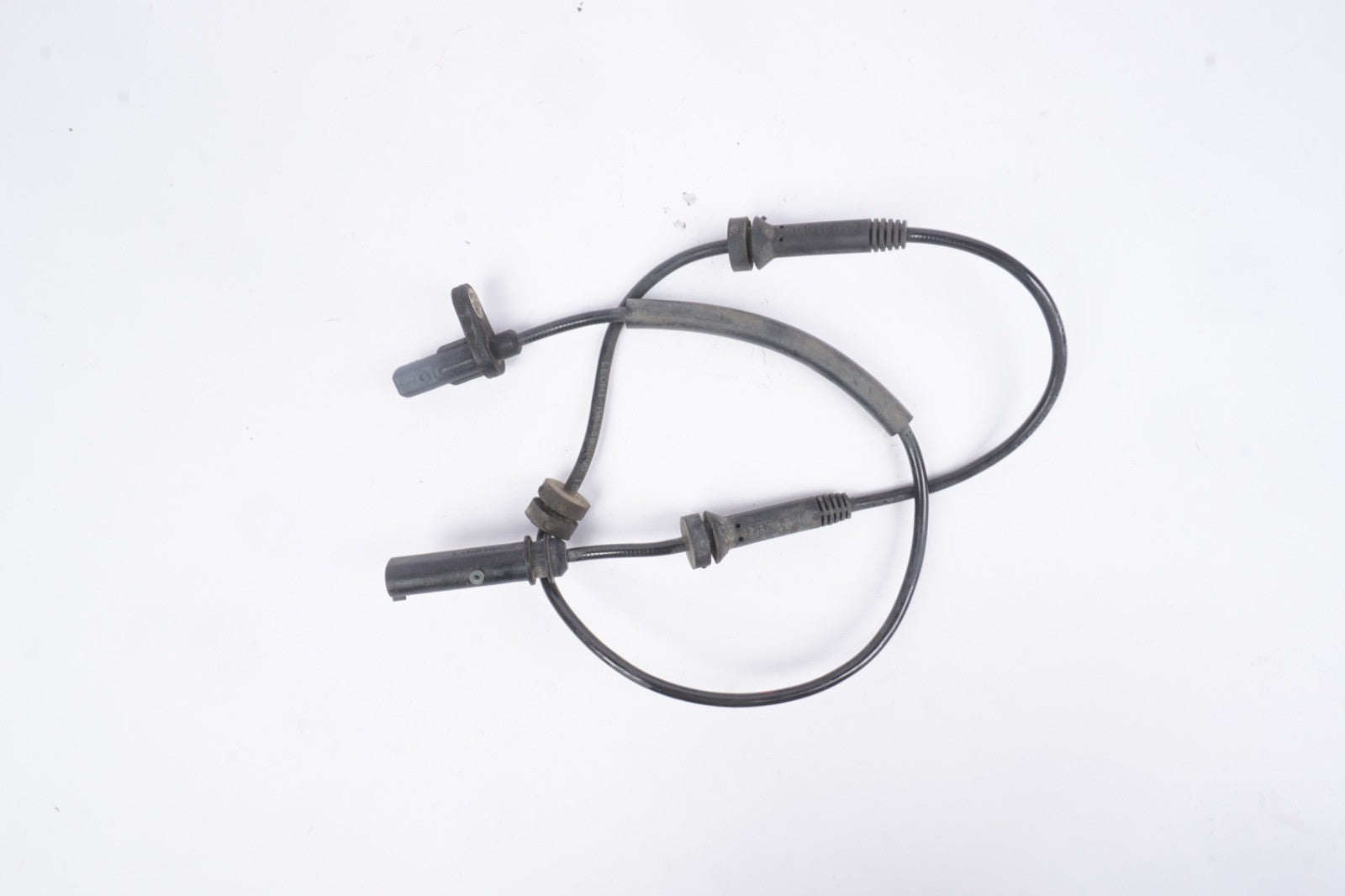 2012 - 2017 2012 Fiat 500 REAR ABS SPEED SENSOR LEFT OEM
