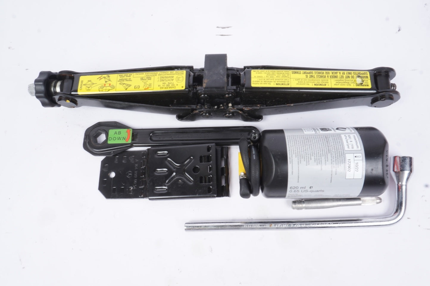 2006 - 2011 Mercedes ML350 Spare Tire Jack and Tool Kit Emergency OEM