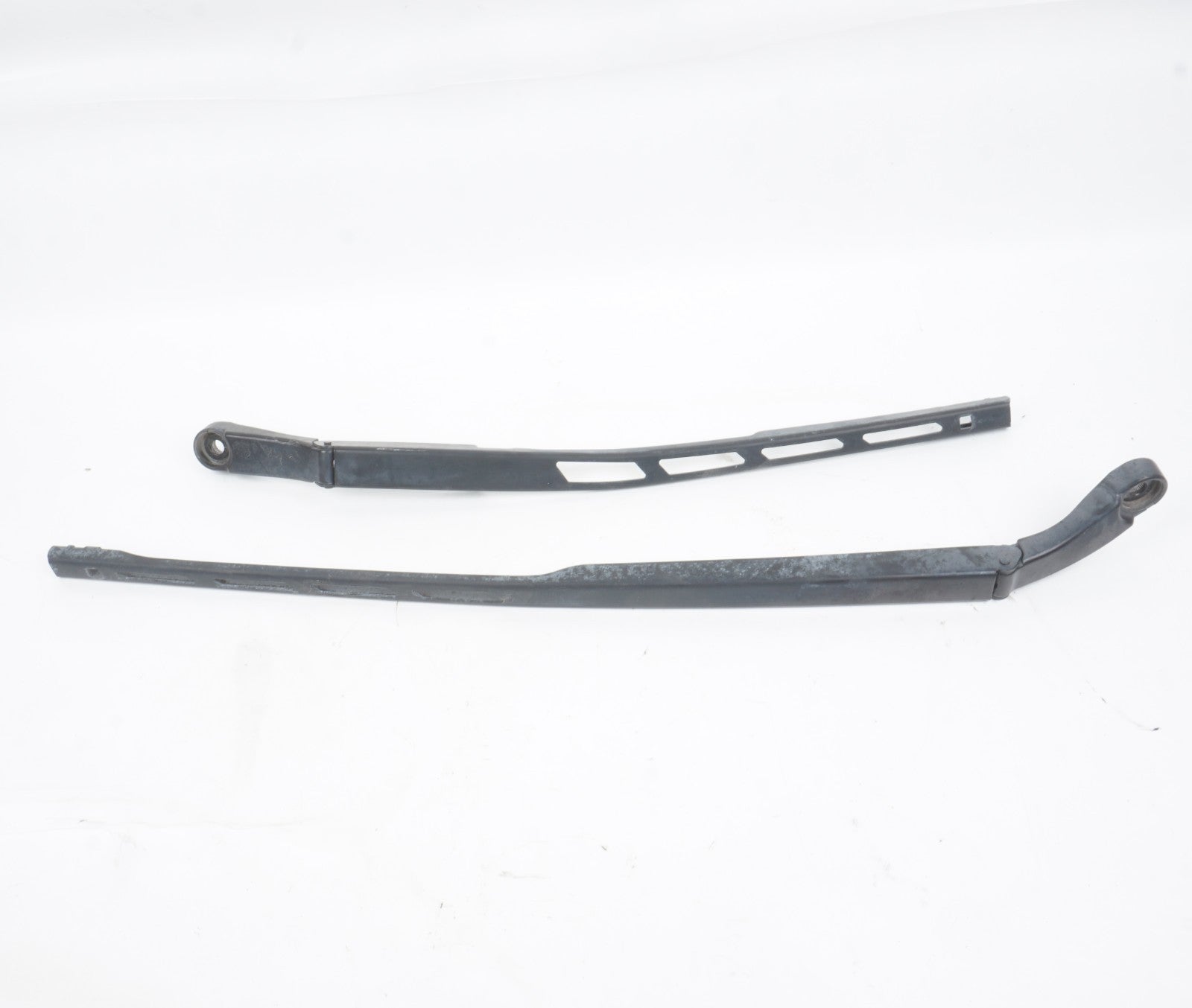 2011-2017 Audi A8L A8 D4 Front Windshield Wiper Arms Left & Right  OEM