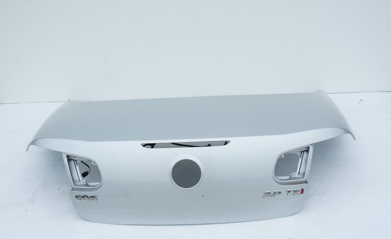 2007 - 2016 VOLKSWAGEN EOS TRUNK LID OEM