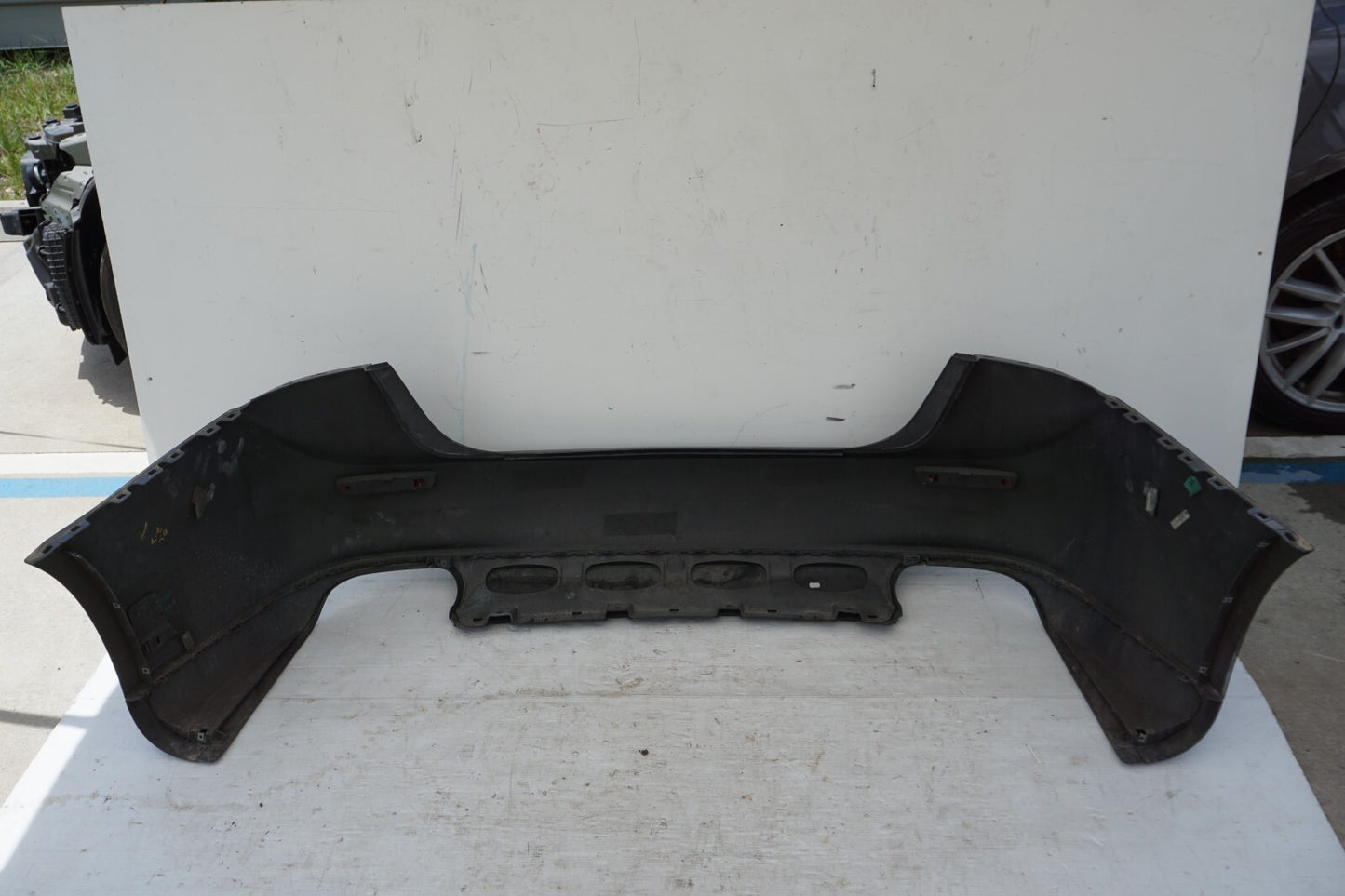 2014-2017 MASERATI GHIBLI REAR BUMPER COVER OEM