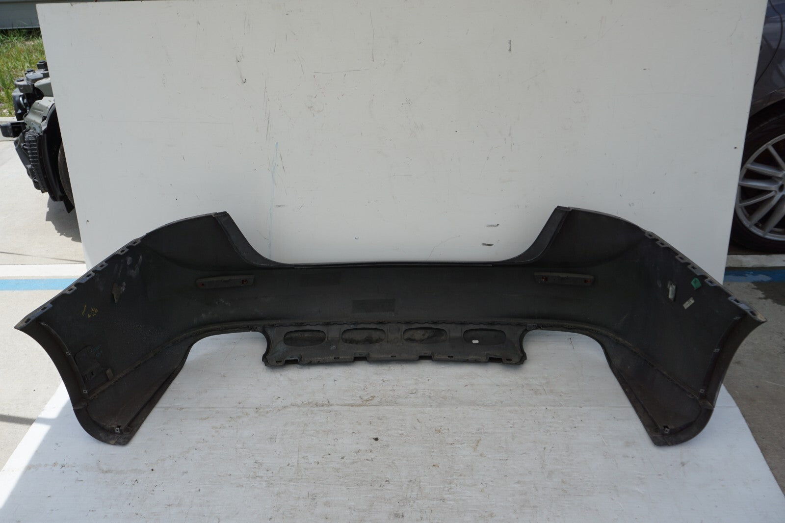 2014-2017 MASERATI GHIBLI REAR BUMPER COVER OEM