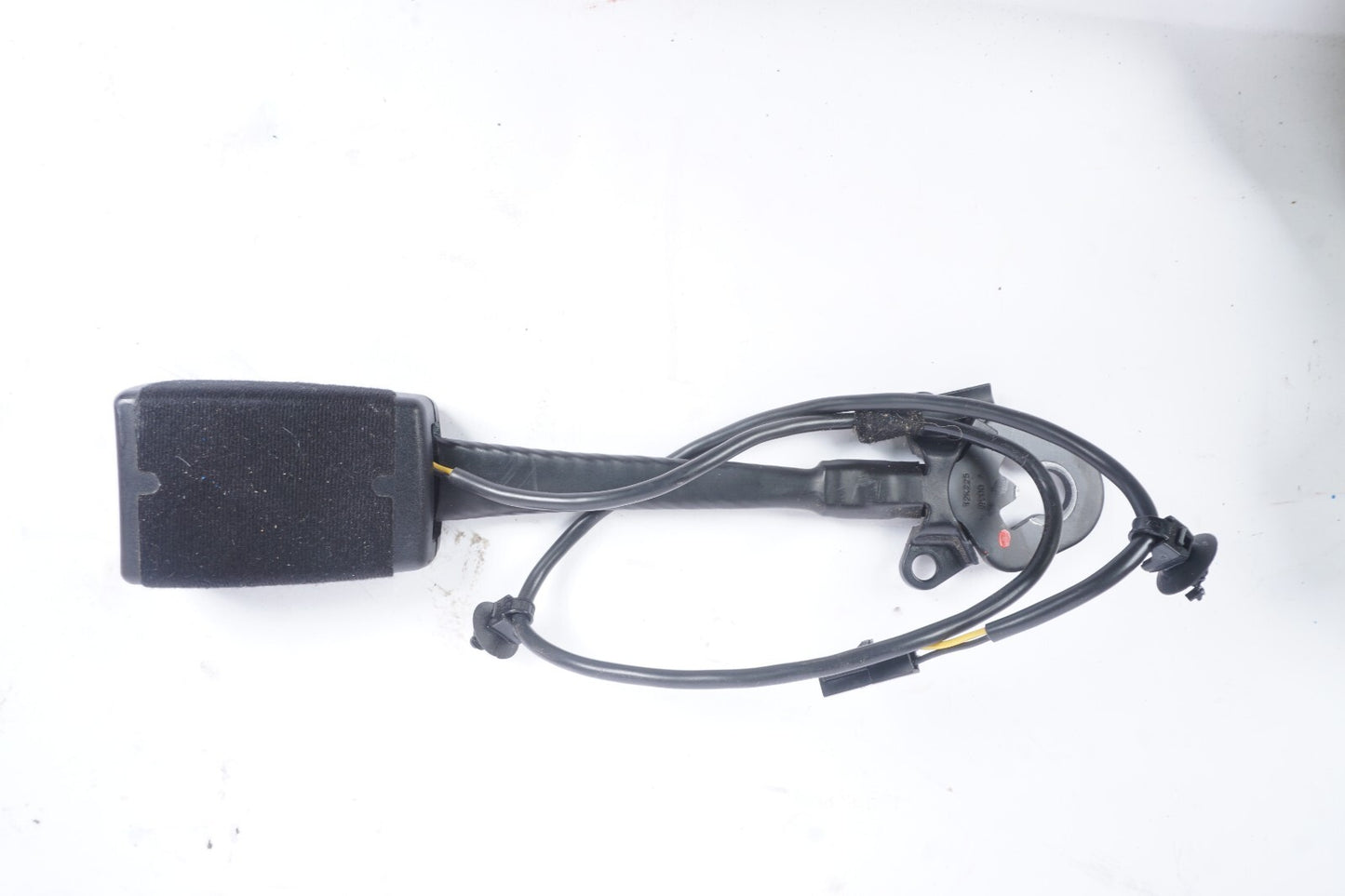 11 - 18 Porsche Cayenne 958 Front Left Driver Seat Belt Buckle Latch OEM