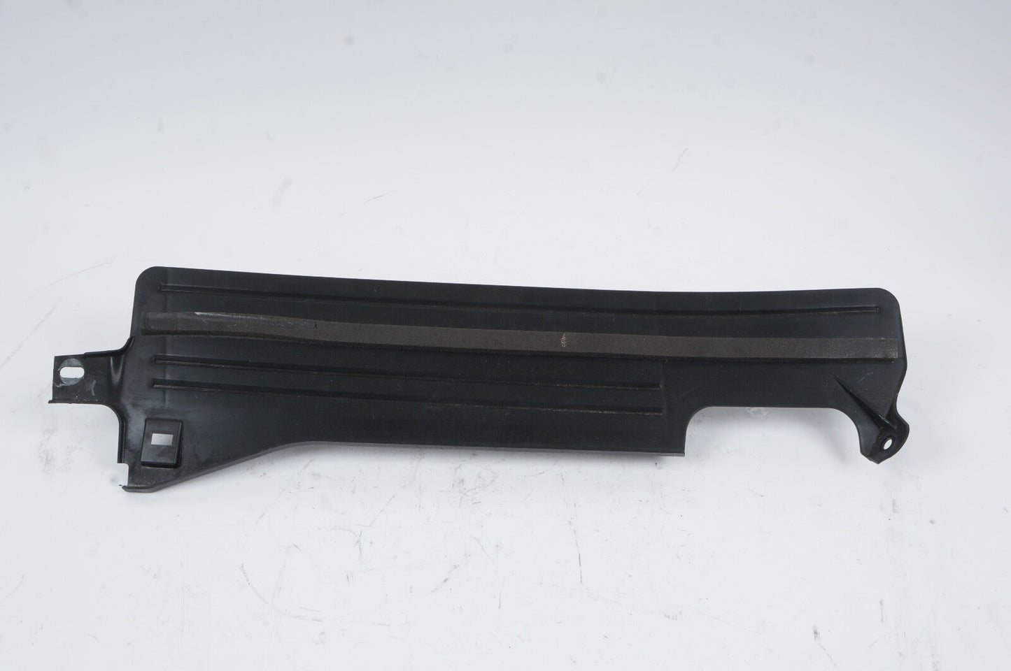 GM OEM 20-21 CADILLAC CT4 Cowl Cowl-Deflector 84603097