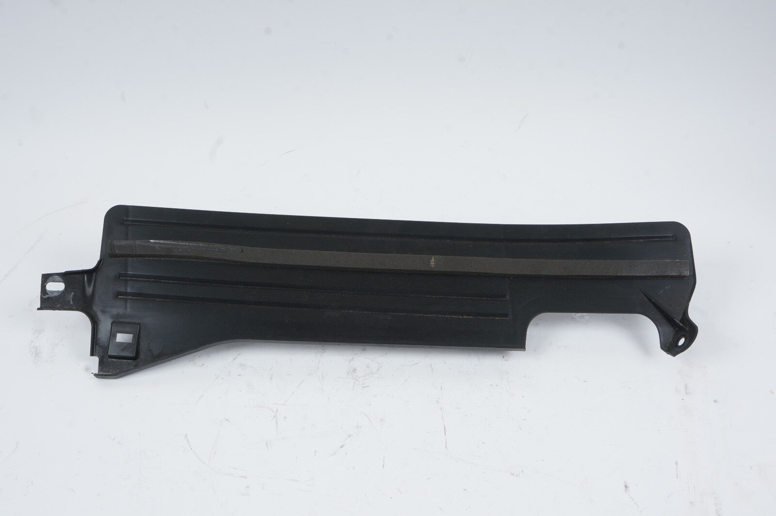 GM OEM 20-21 CADILLAC CT4 Cowl Cowl-Deflector 84603097