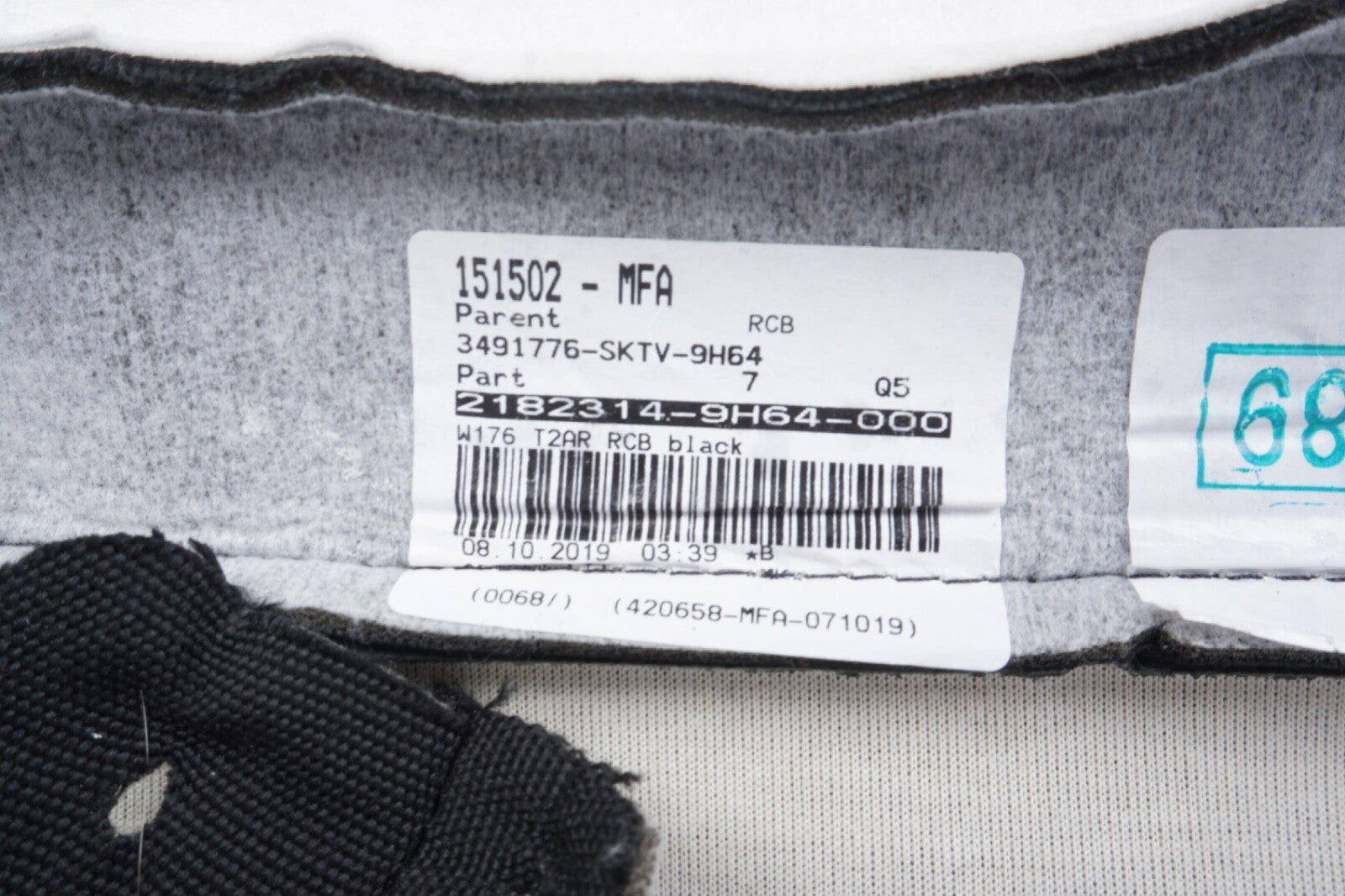 2017-2020 MERCEDES GLA250 X156 REAR 2ND ROW SEAT LOWER CUSHION BOTTOM BLACK OEM