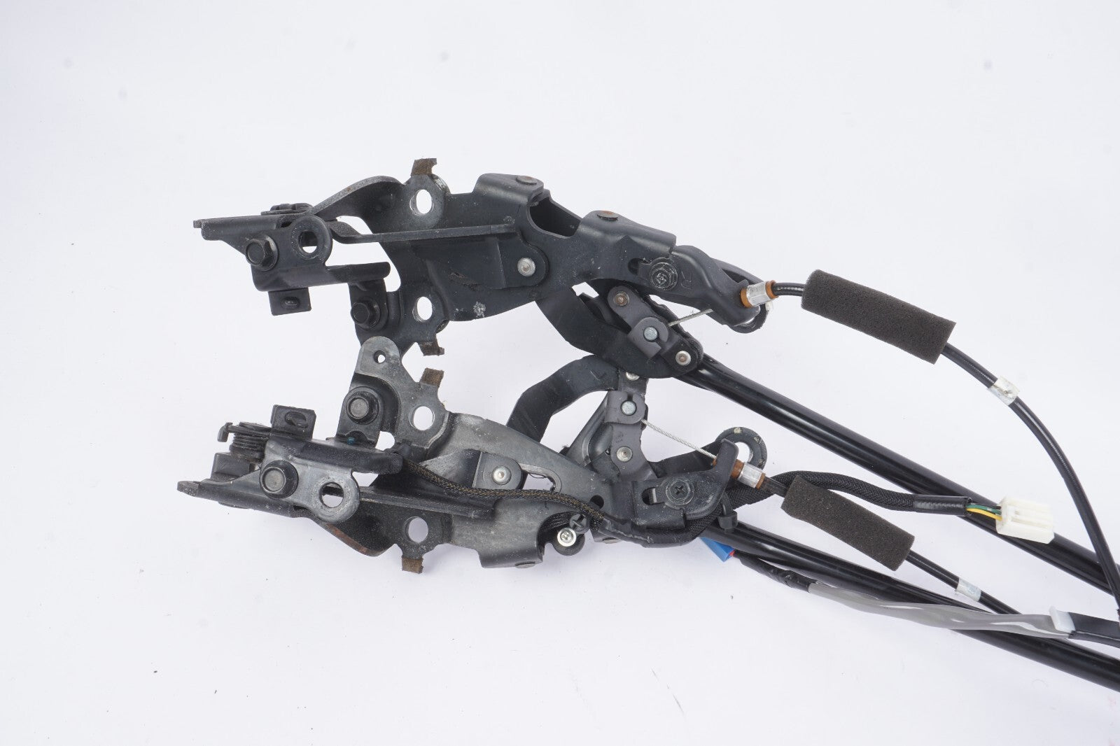 2010 - 2015 Lexus Is250 Is350 Convertible Front Top Roof Lock Latch Motor Assy