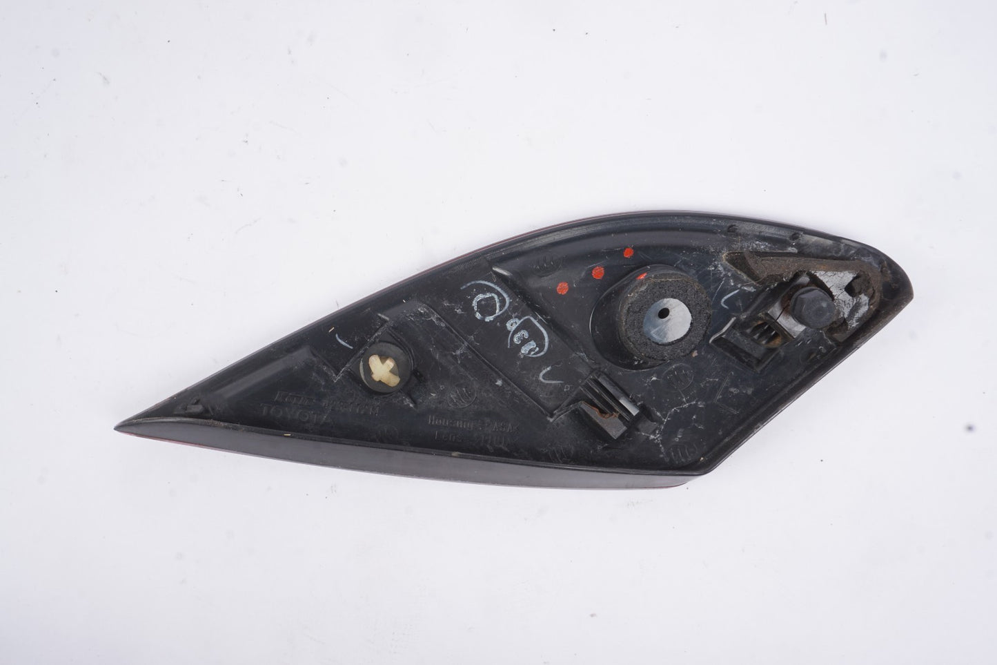 2002 - 2005 LEXUS SC430 LEFT RIGHT TRUNK TAIL LIGHT REFLECTOR OEM