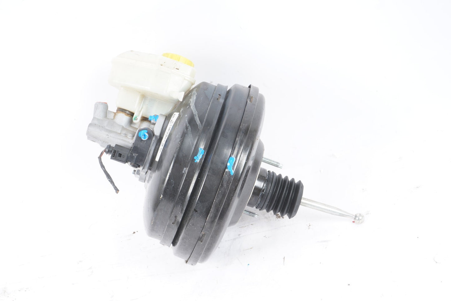 11-18 Porsche Cayenne 958 Power Brake Booster w/ Master Cylinder OEM