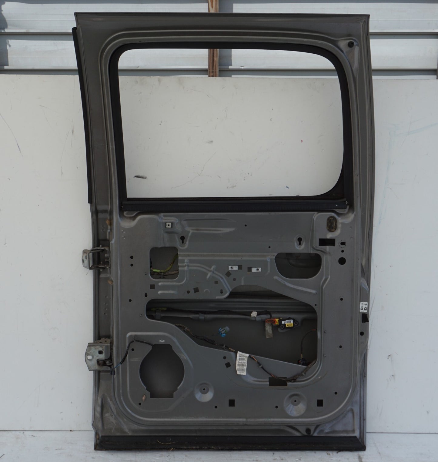 07-13 Chevy Suburban REAR DOOR SHELL RIGHT PASSENGER SIDE OEM
