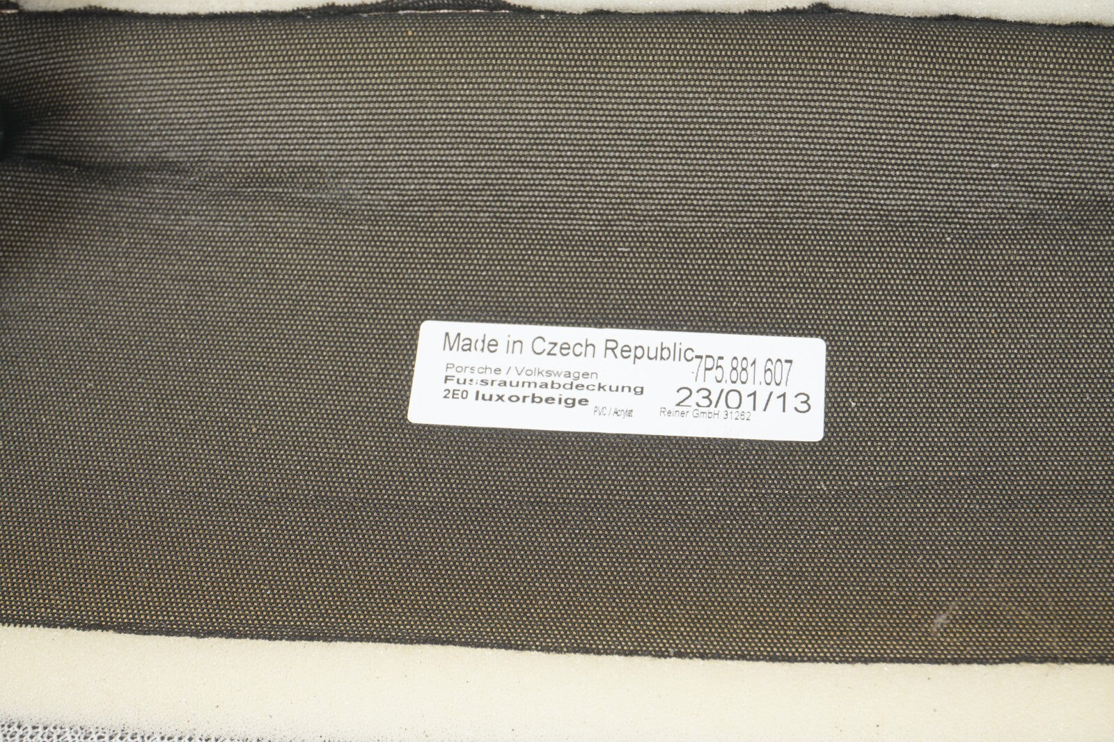 2011-2018 PORSCHE CAYENNE FRONT RIGHT PASSENGER  SEAT BACK COVER PANEL TRIM OEM