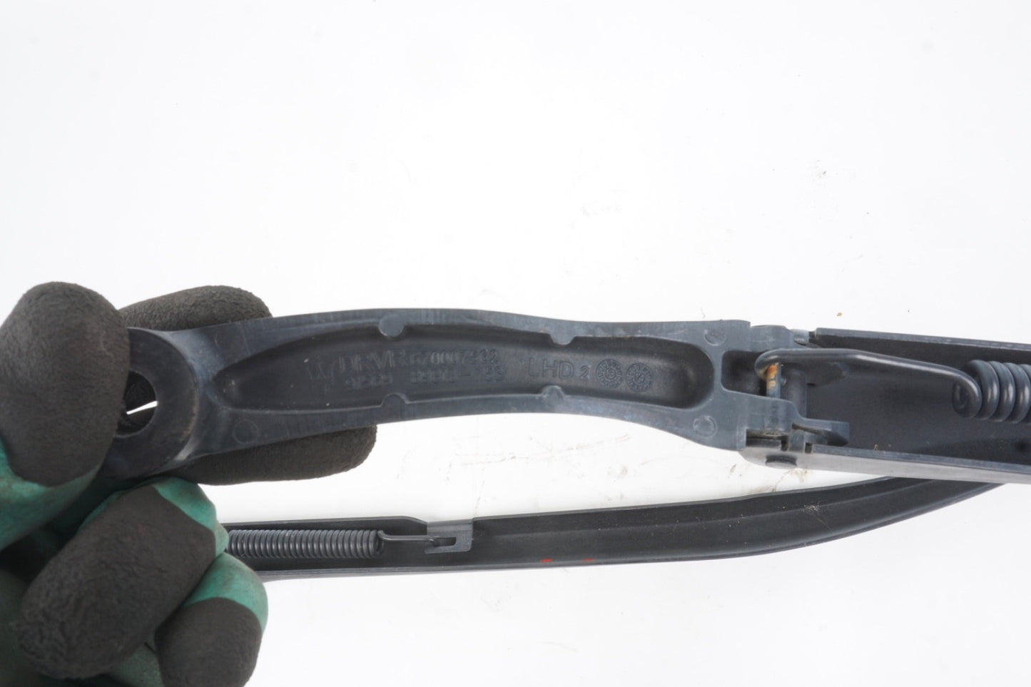 2014-21 Maserati Ghibli S Q4 Front Right and Left Windshield Wiper Arm 670001642