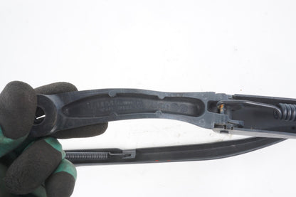 2014-21 Maserati Ghibli S Q4 Front Right and Left Windshield Wiper Arm 670001642