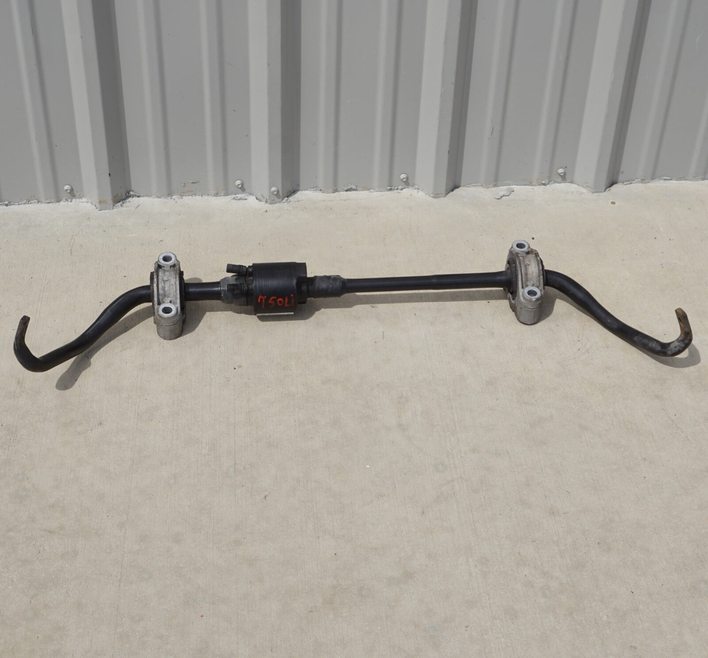 2009-2015 BMW F01 F02 F06 AWD Front Stabilizer Active Sway Bar OEM 6781424