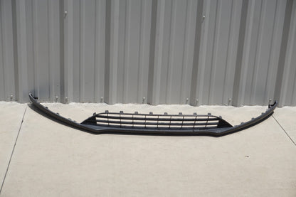 2015-2018 FORD FOCUS FRONT BUMPER LOWER COVER VALANCE PANEL GRILL OEM