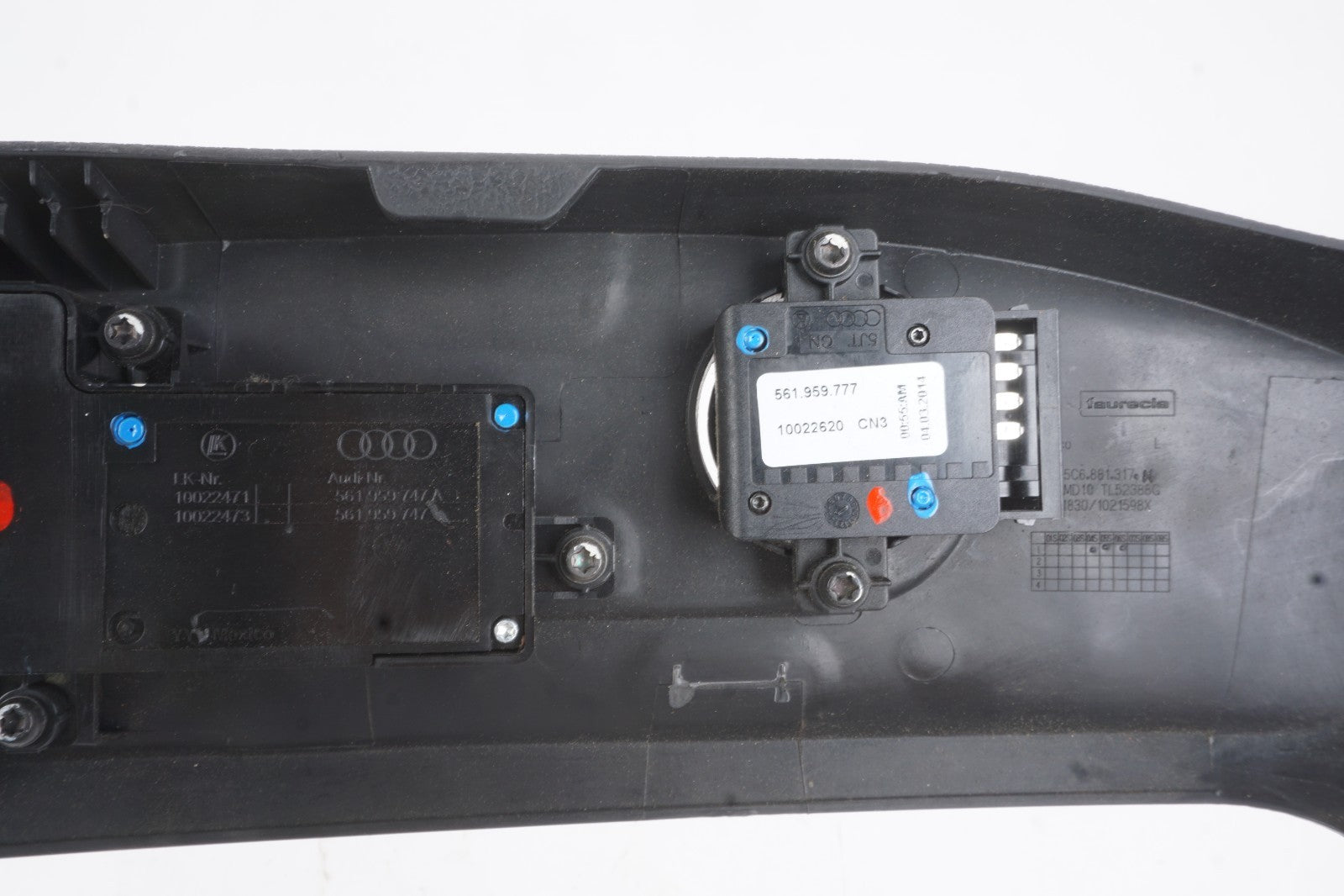 2012-2015 Volkswagen Passat Front Left Driver Seat Trim & Control Switch OEM