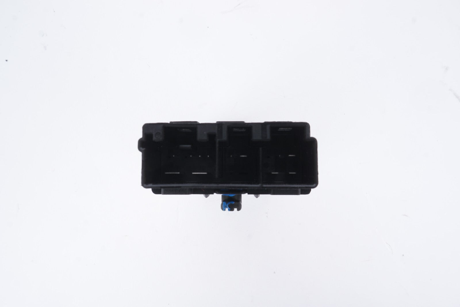 2021 - 2024 BMW 430I G22 Seat Belt Extender Control Module Unit 61355A06AC2  OEM