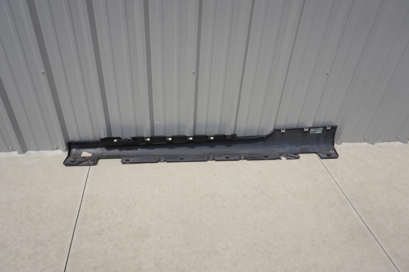11-17 Mercedes E350 E550 Convertible Right Pass Side Rocker Panel Skirt OEM