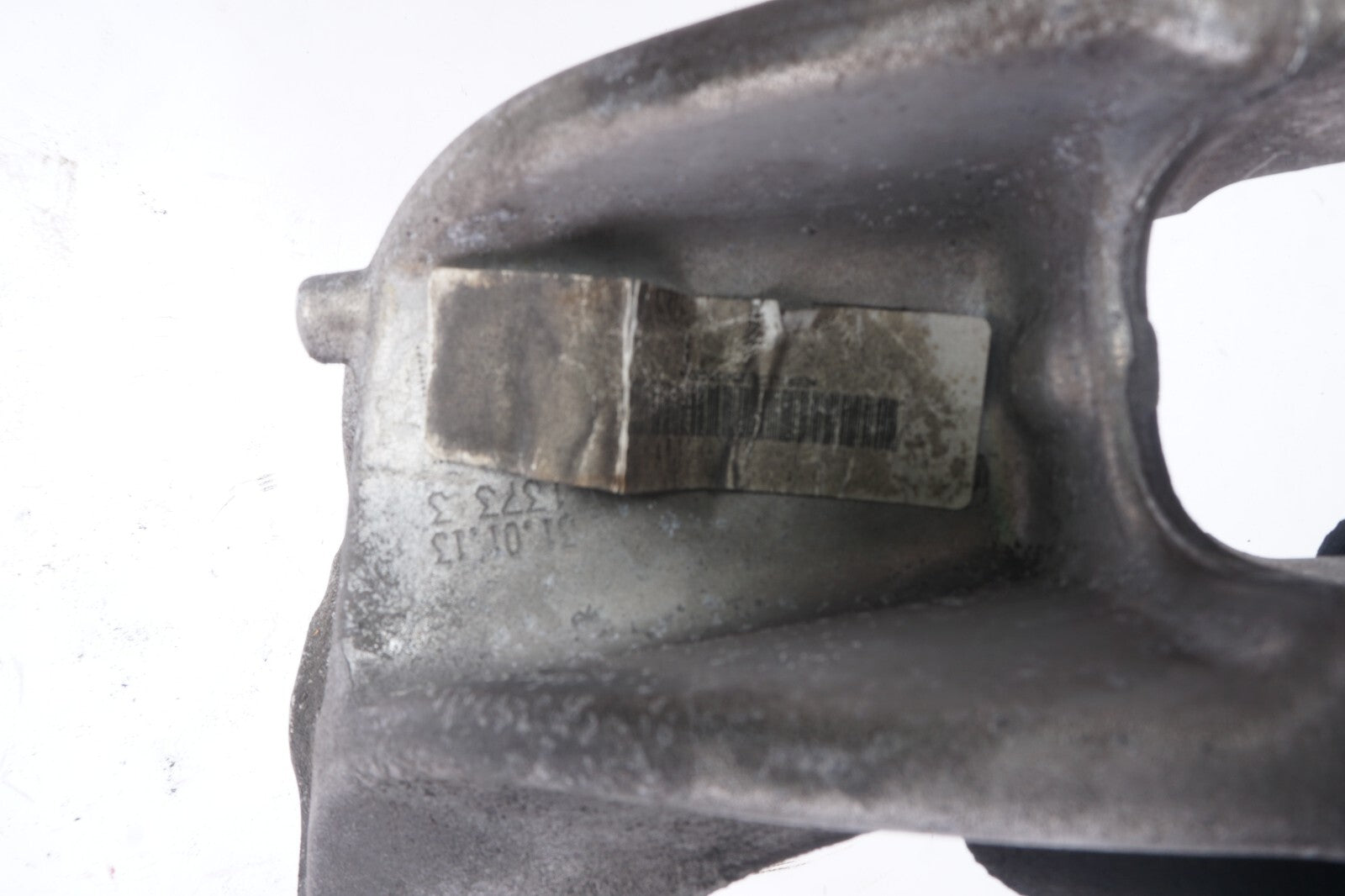 11 - 18 Porsche Cayenne 958 Rear Left Driver Spindle Knuckle Hub Housing OEM