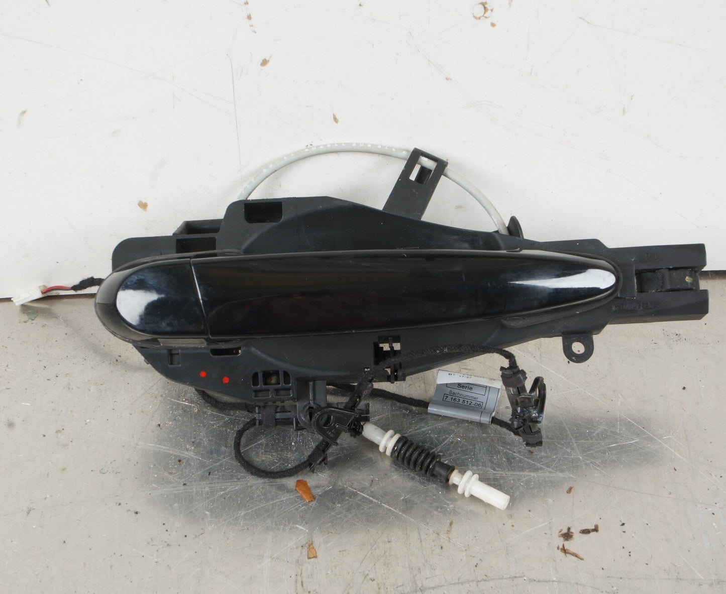 07-13 BMW E92 E93 COUPE CONVERTIBLE RIGHT DOOR EXTERIOR HANDLE OEM