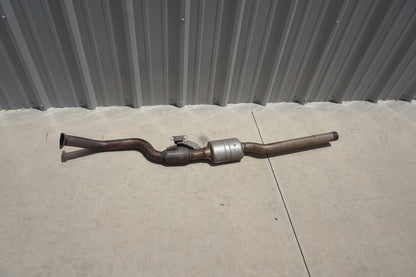2011 - 2012 Audi A8 D4 4.2L Muffler Silencer Exhasut Pipe Tube Right OEM