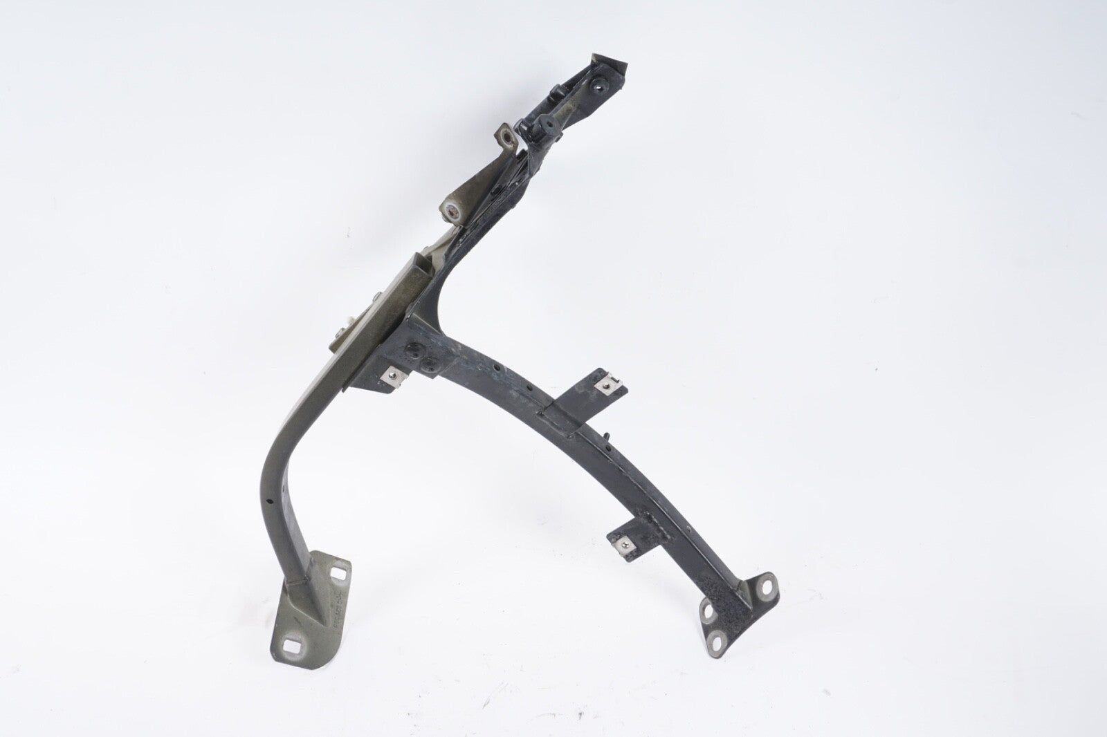 11-17 AUDI A8L A8 FRONT RIGHT PASSENGER SIDE FENDER MOUNT SUPPORT BRACKET OEM