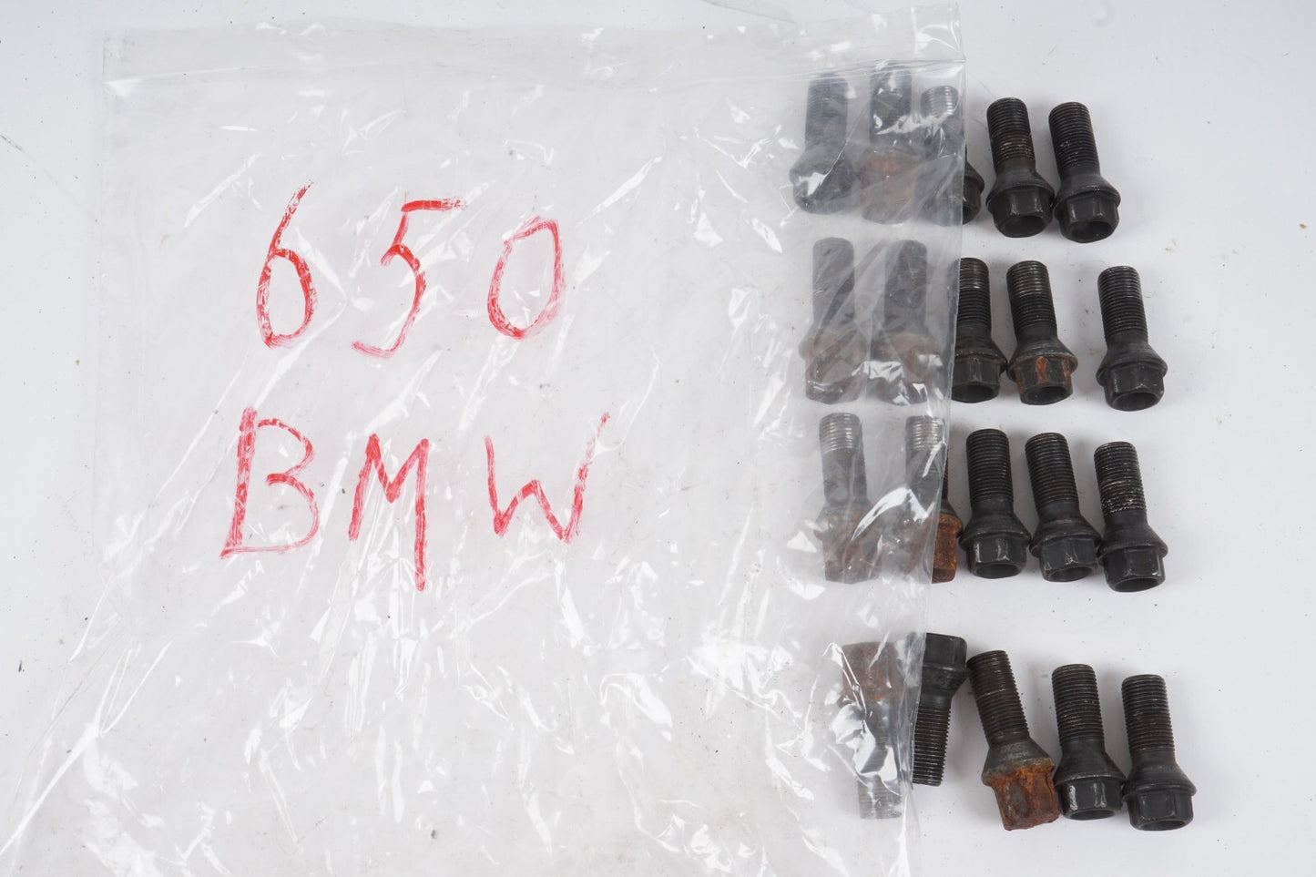 2012-2018 BMW 650i 640i WHEEL LUG NUT BOLTS SET OF 20 OEM