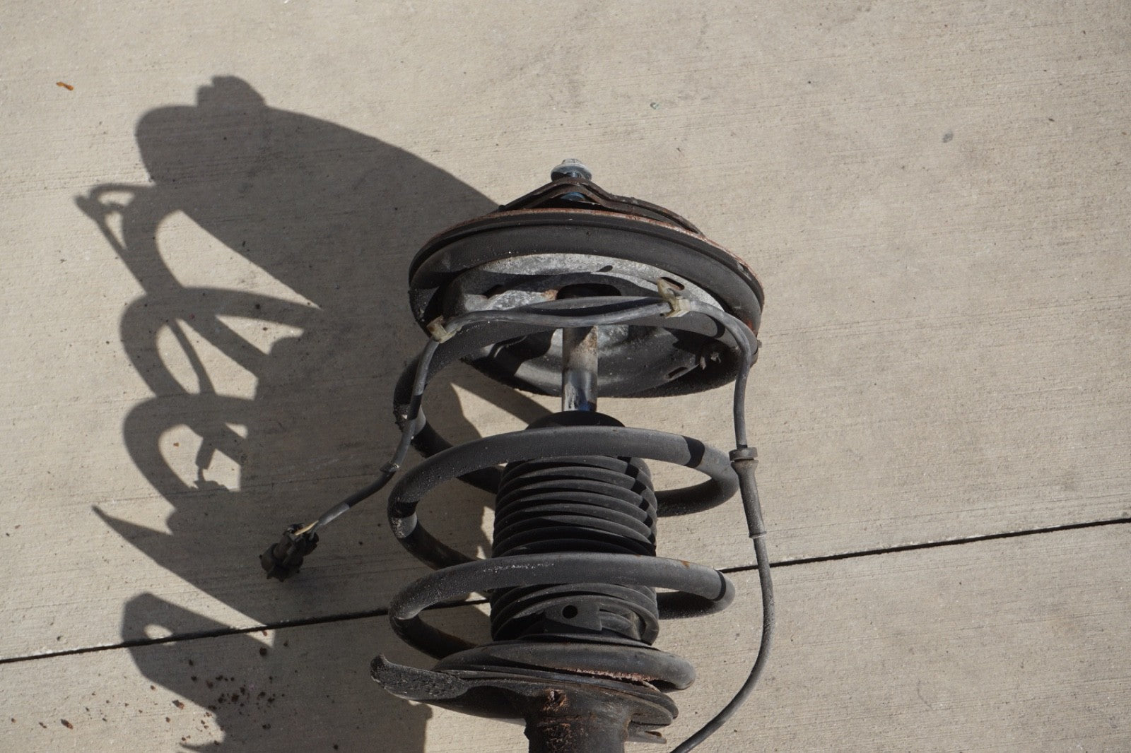 1987 - 1993 Cadillac Allante Front Left Shock Strut Absorber FWD OEM