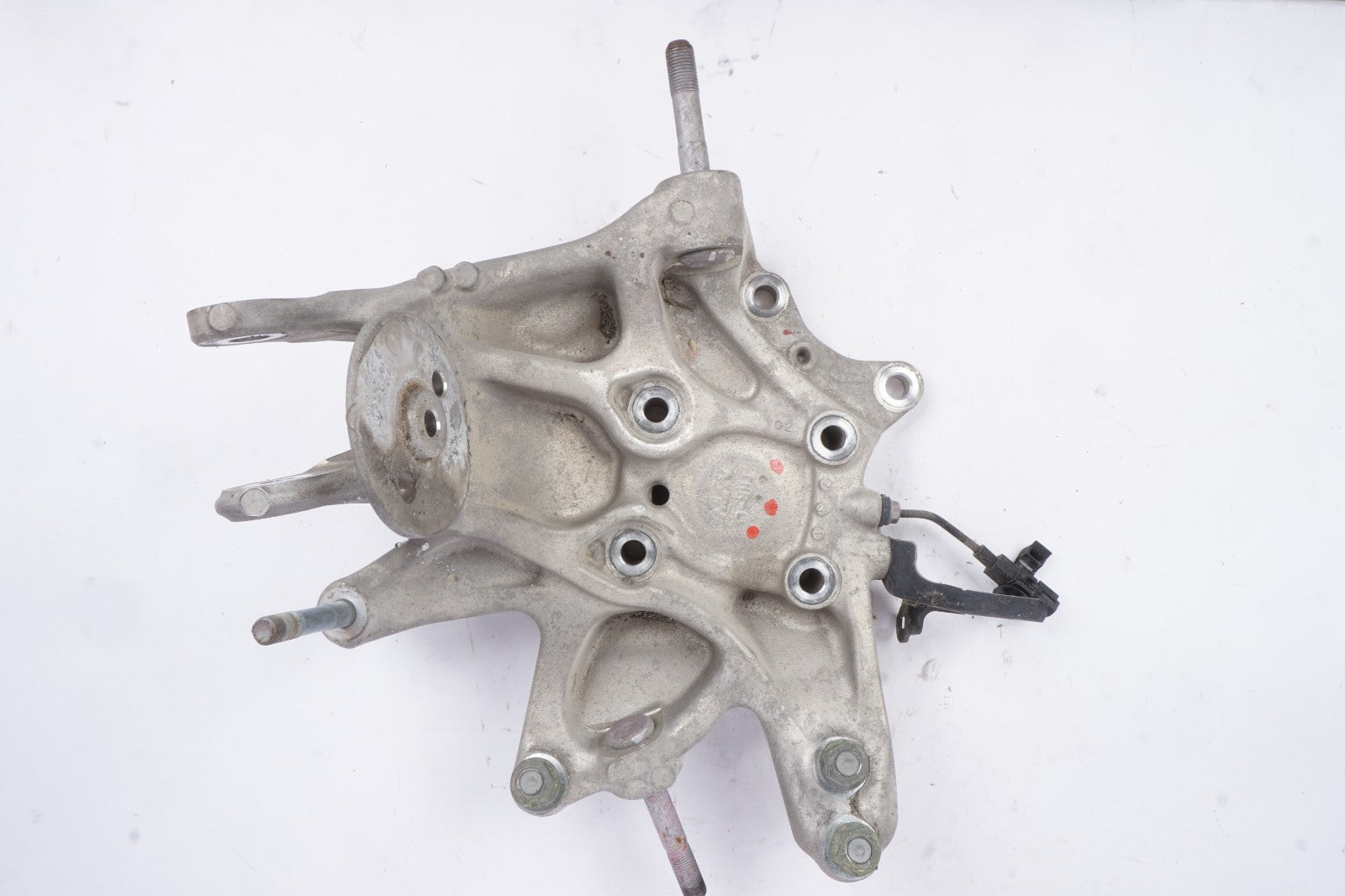 2018 - 2025 Honda Odyssey 3.5L Left Rear Knuckle OEM