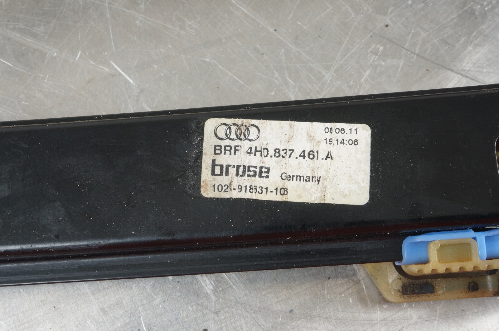 11-17 Audi D4 A8 A8L Front Left Driver Side Window Regulator Motor 4H0837461 OEM