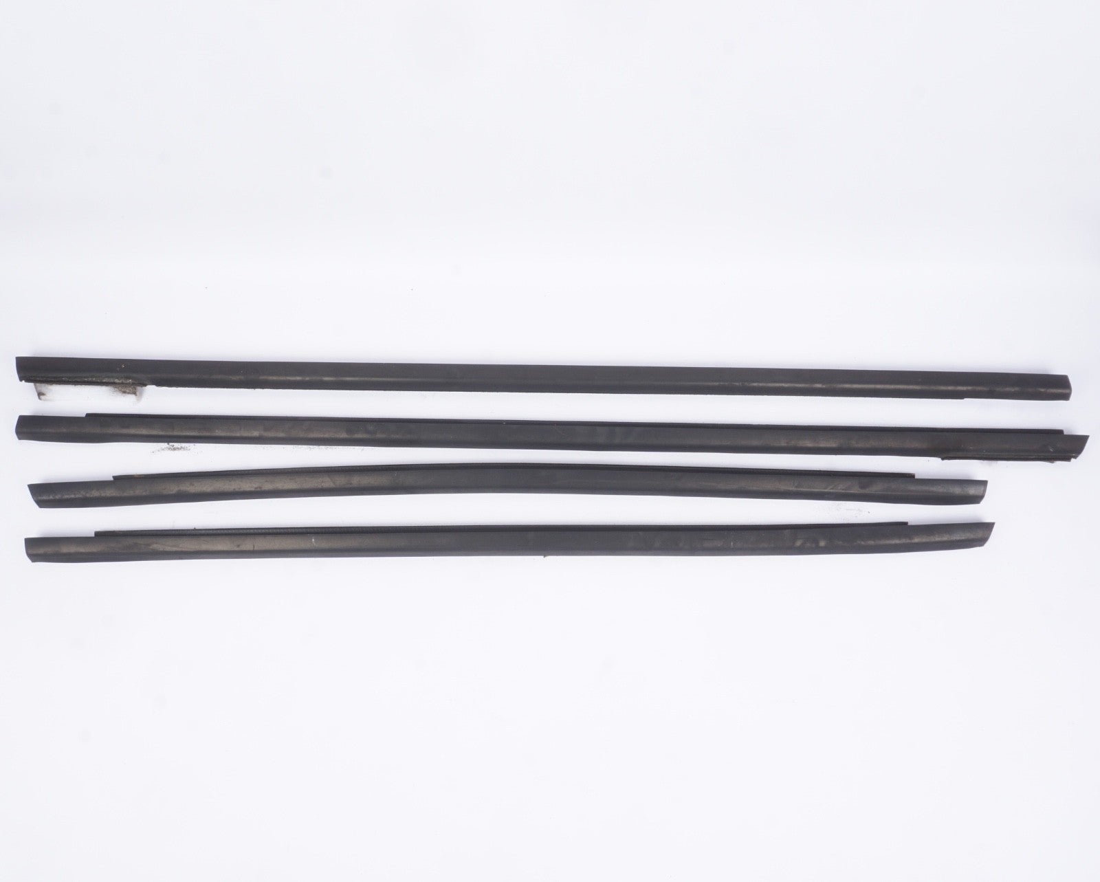 2012 - 2018 Ford Focus Front Rear Left Right Door Window Molding OEM