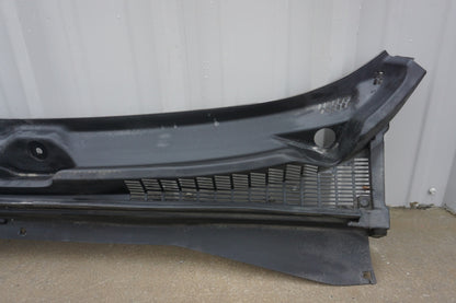 2015 - 2023 Jeep Renegade Front Windshield Cowl Cover OEM