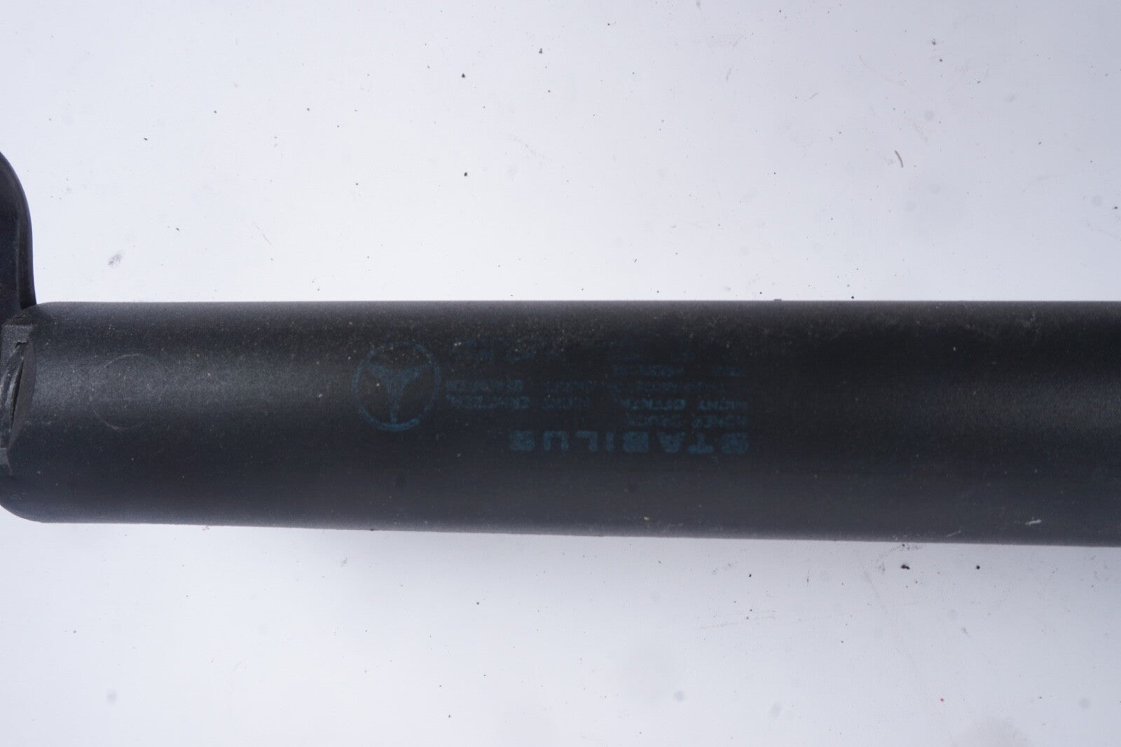 2007 2011 MERCEDES ML350 REAR LEFT RIGHT SIDE TRUNK TAILGATE SHOCK STRUT PAIR