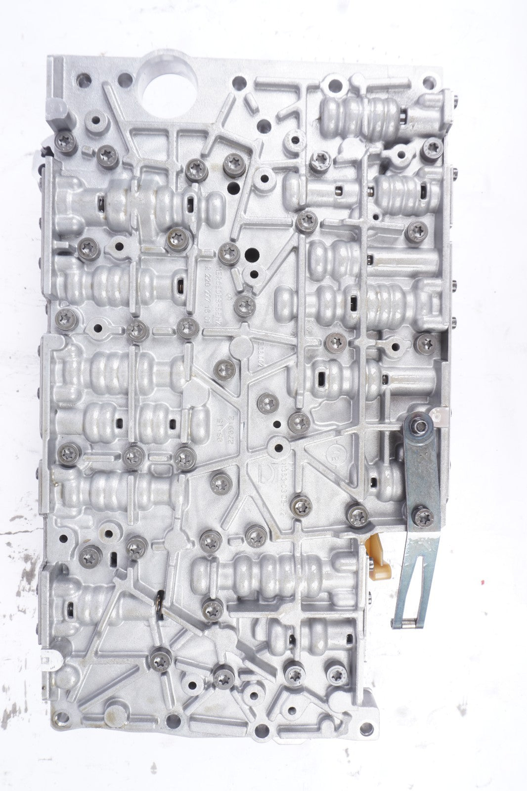 2011 - 2020 MERCEDES R230 CLS550 SL550 TRANSMISSION VALVE BODY OEM