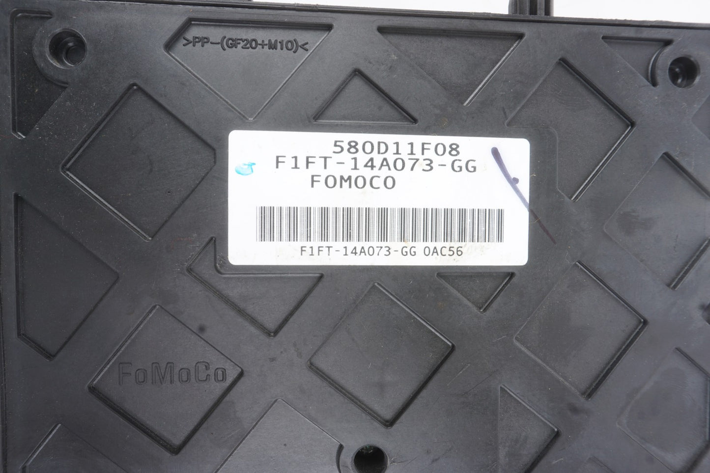 2015 - 2018 Ford Focus Power Distribution Supply Module Fuse Box OEM