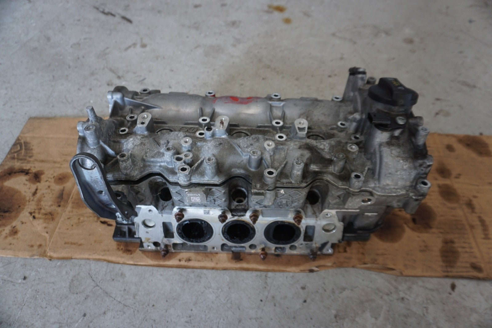 2013 Mercedes Benz W212 E350 E Class Right Cylinder Head M272 Engine 3.5 V6 OEM