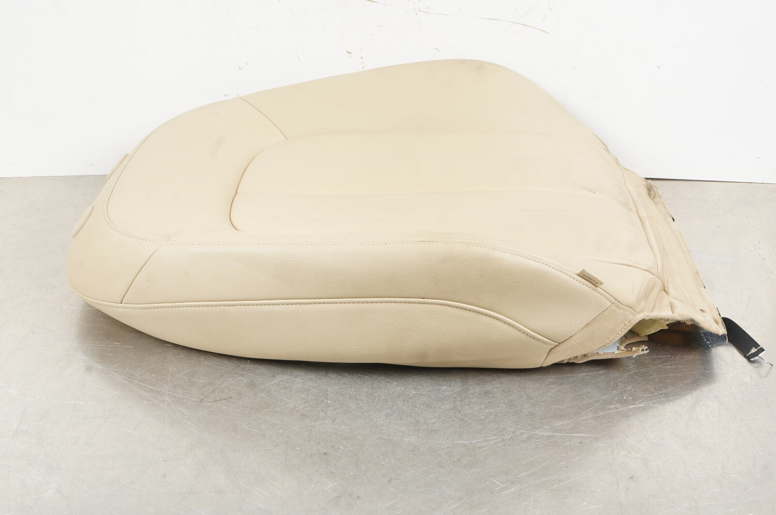 2012 - 2014 AUDI A7 FRONT RIGHT PASSENGER SIDE SEAT UPPER CUSHION OEM