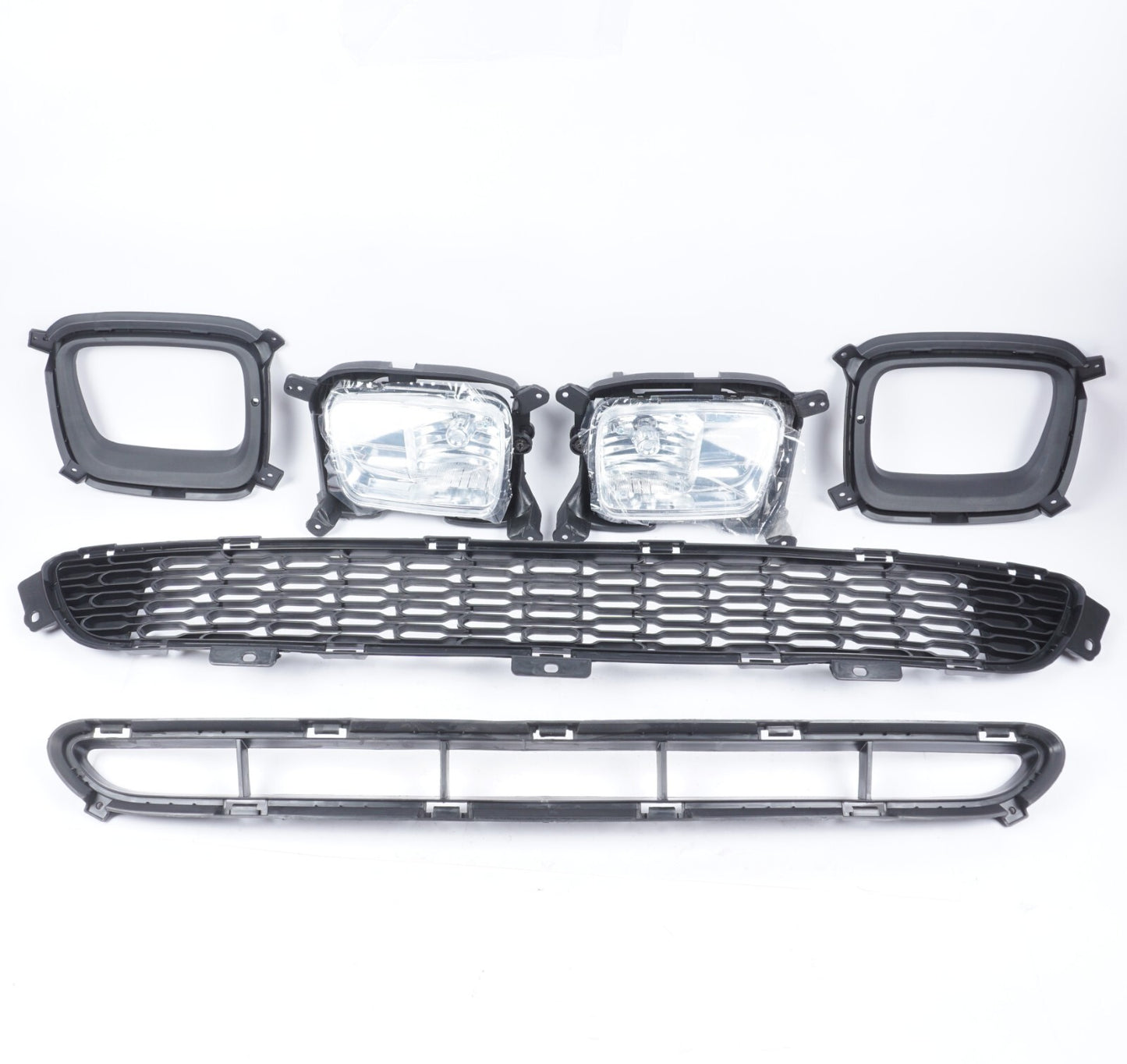 2014 - 2015 Kia Sorento Front Bumper Grille & Fog Lights