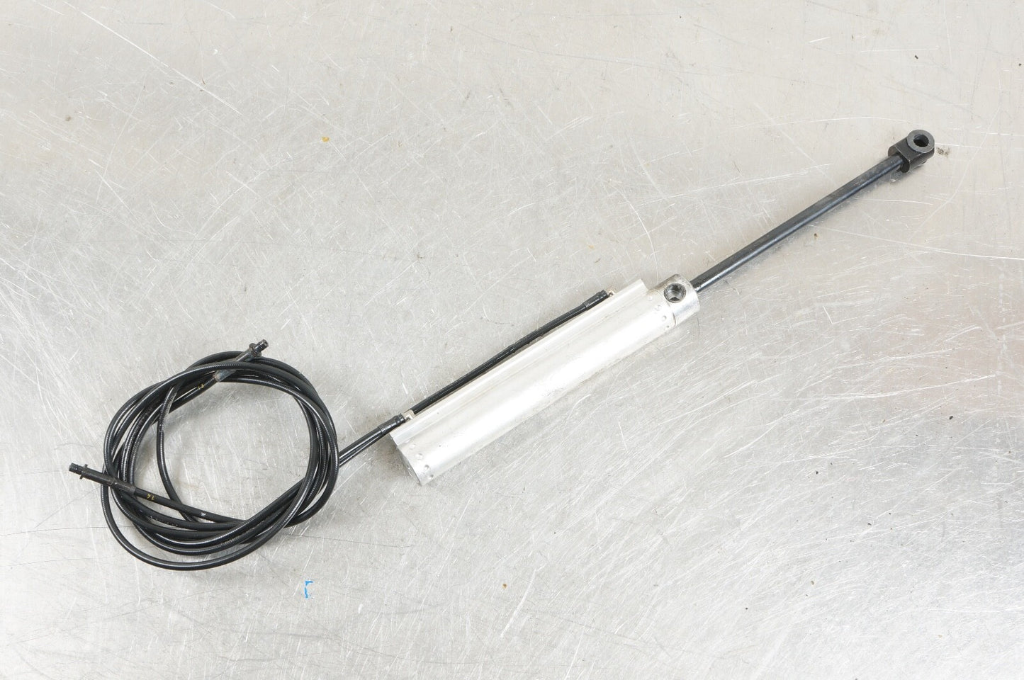 06-13 VOLVO C70 CONVERTIBLE ROOF TOP HYDRAULIC  SHOCK LINE 13, 14