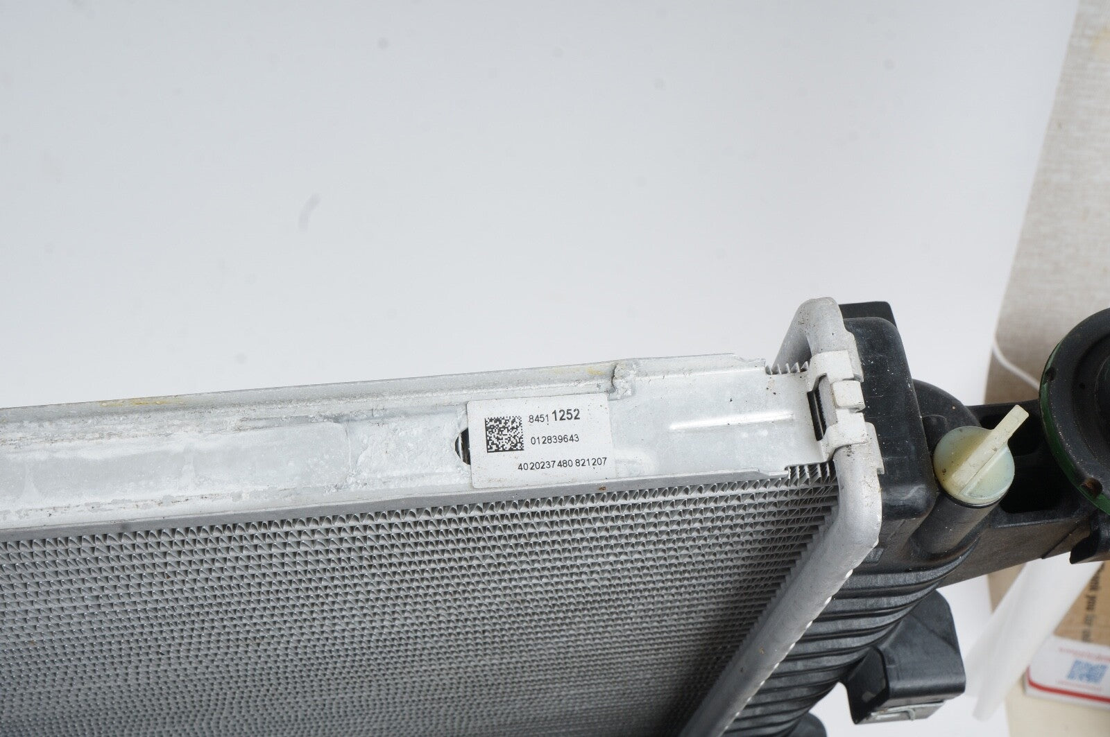 20-23 CADILLAC CT4 2.0T COOLING RADIATOR CONDENSER 84732703 84511252