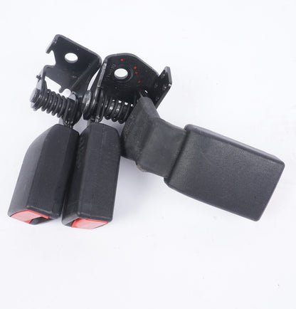 2015 - 2020 Mercedes X156 GLA45 GLA250 seat belt buckle set center rear