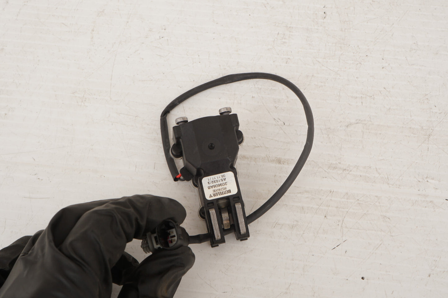 2007 - 2013 BMW 335i E93 CONVERTIBLE STAT LOCK 209606AB OEM