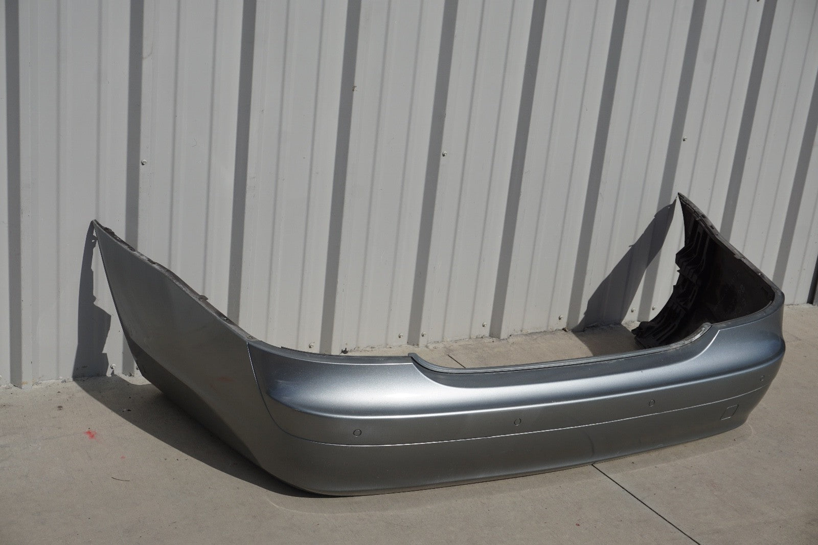 10-13 Mercedes W221 S400 S550 Rear Bumper Cover Assembly GRAY OEM