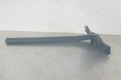 MERCEDES R231 SL-CLASS PASSENGER/RIGHT QUARTER VENT GLASS WINDOW WEATHER SEAL