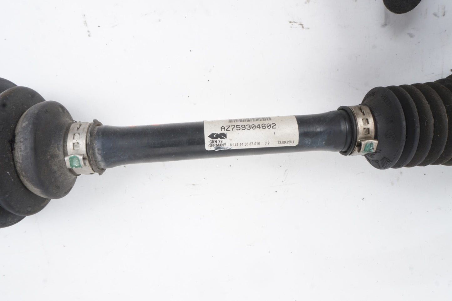 2011 - 2016 BMW 535i 550i 650i F10 F12 X-Drive Front Right Axle Shaft