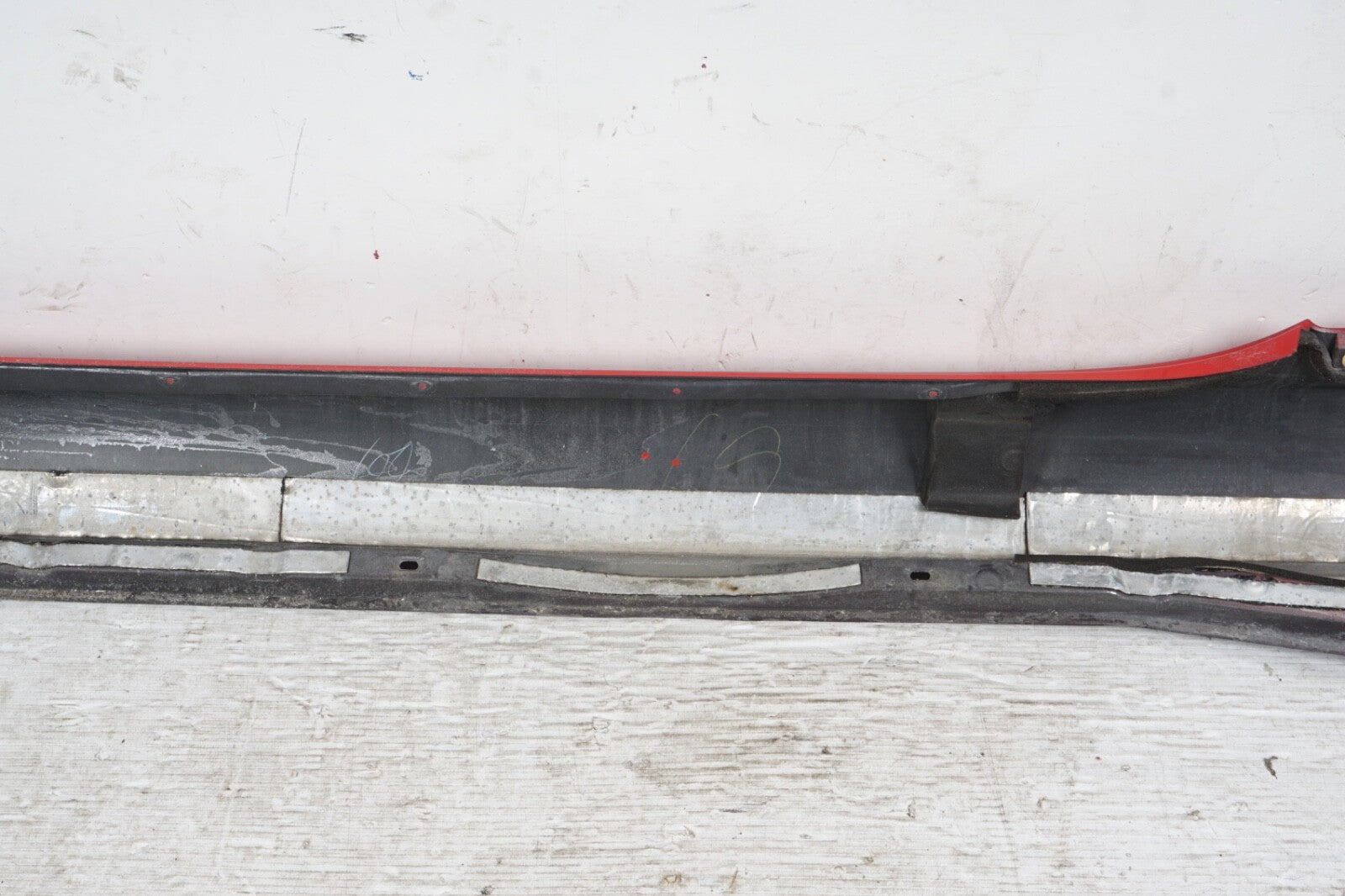 2002 - 2010 LEXUS SC430 Z40 CONVERTIBLE RIGHT SIDE SKIRT ROCKER PANEL