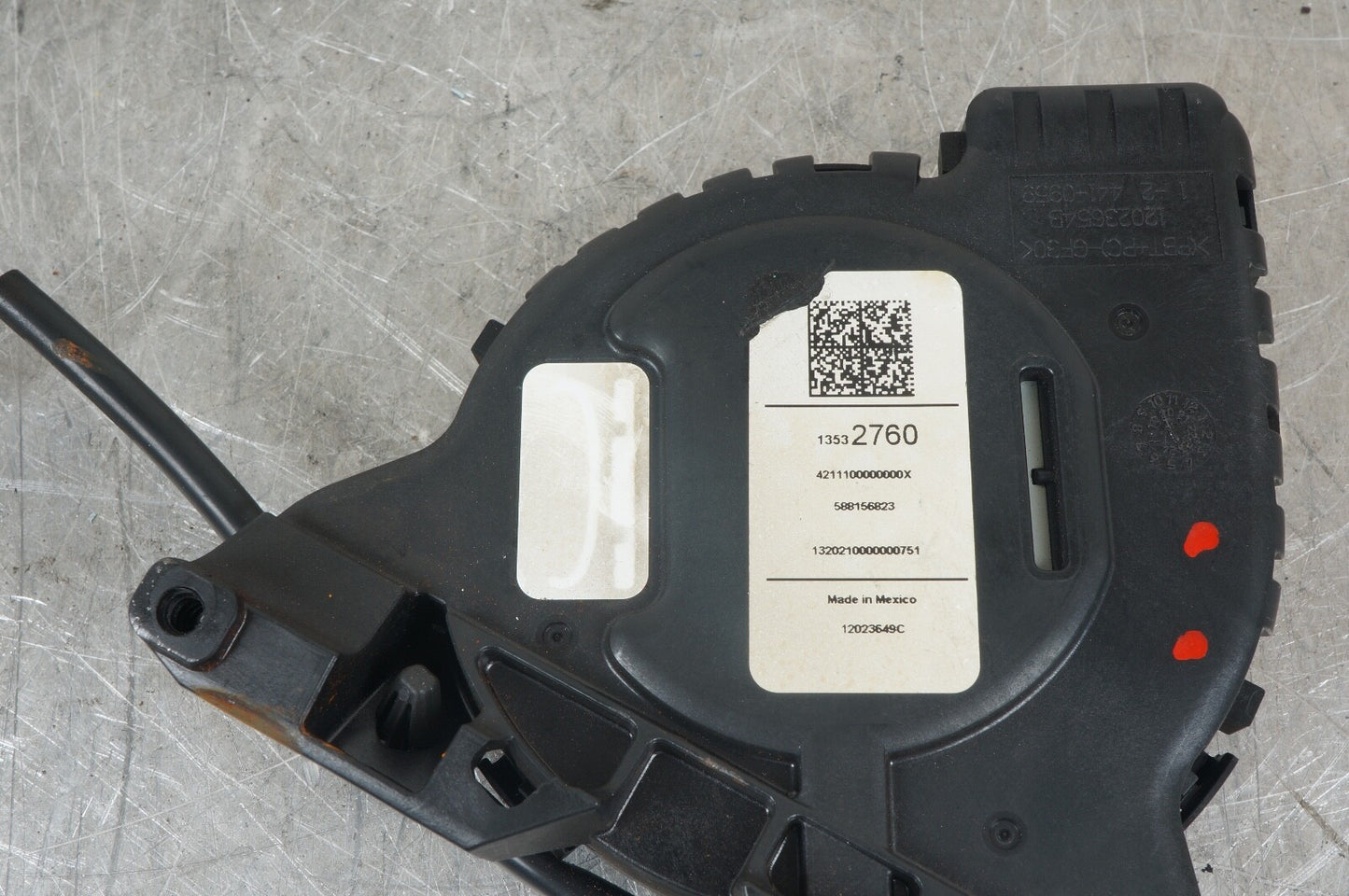 2020 - 2021 GMC CADILLAC FRONT RIGHT LEFT SEAT BACK BLOWER FAN MOTOR OEM