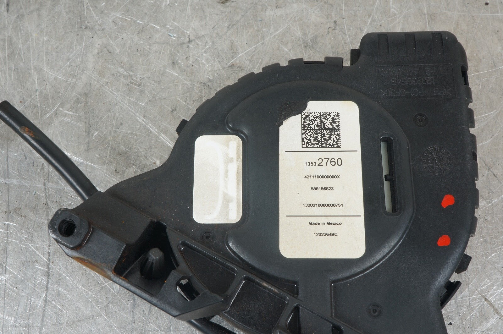 2020 - 2021 GMC CADILLAC FRONT RIGHT LEFT SEAT BACK BLOWER FAN MOTOR OEM