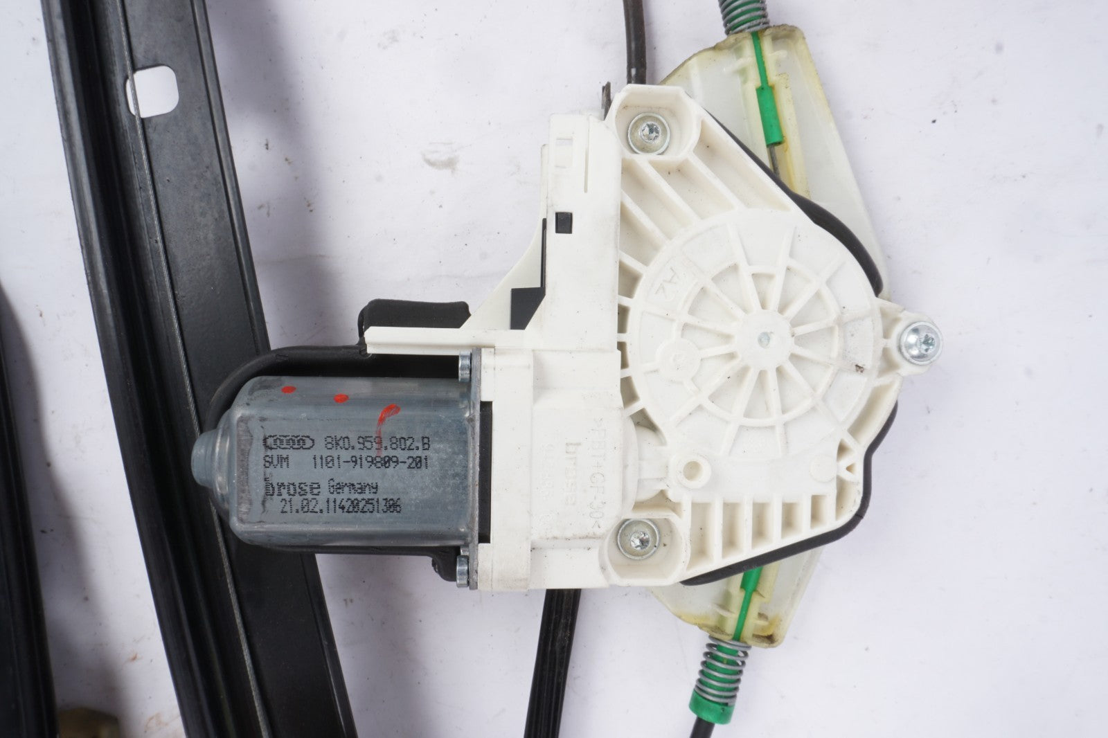 2011 - 2018 AUDI A8 A8L REAR LEFT SIDE DOOR WINDOW REGULATOR OEM