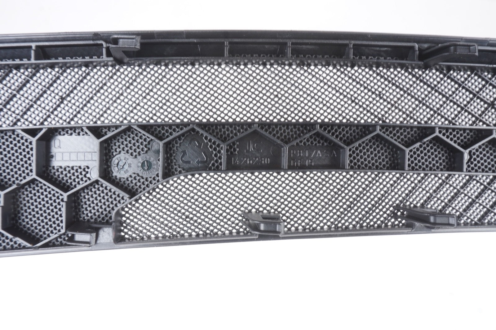 2010 - 2017 Mercedes E550 E350 Dashboard Dash Grille Speaker Cover Black OEM